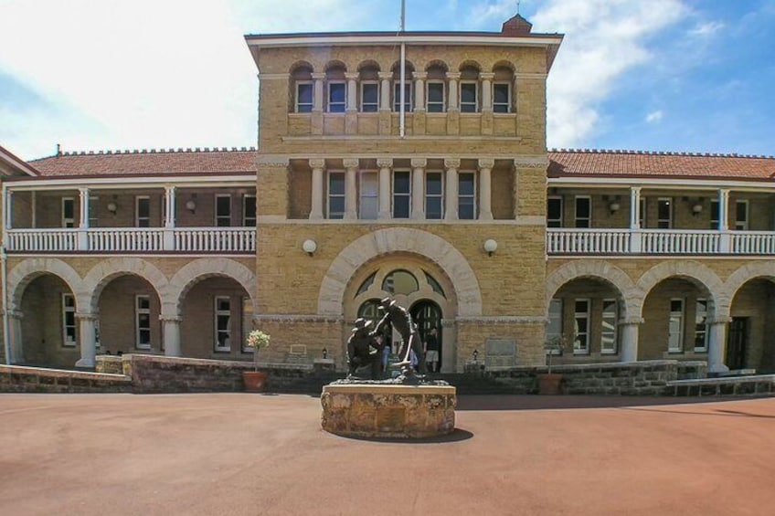 Perth Scavenger Hunt and Highlights Self Guided Walking Tour 4
