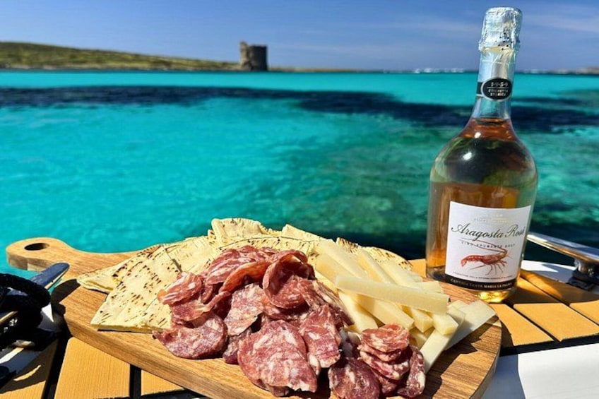From Stintino: 3.5-hour dinghy tour in Asinara Park with aperitif 1