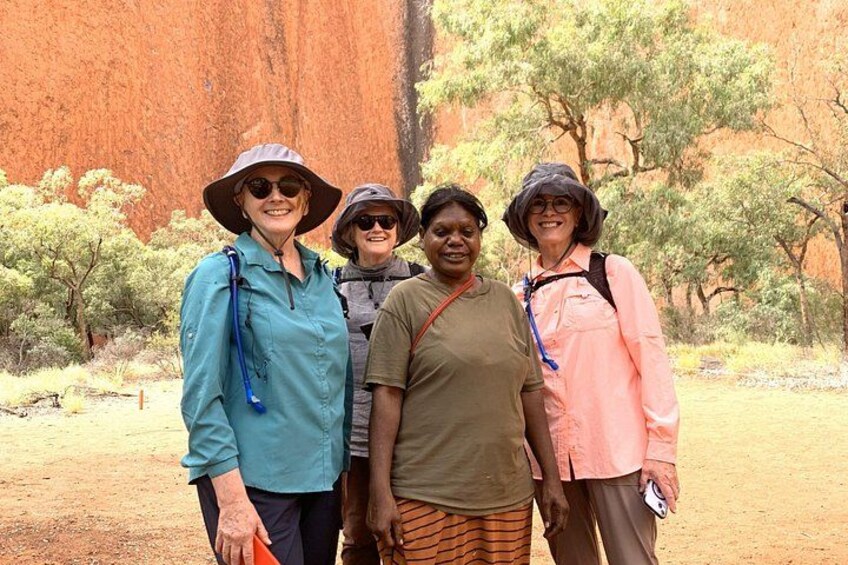 Anangu local aboriginal tour guide. 4