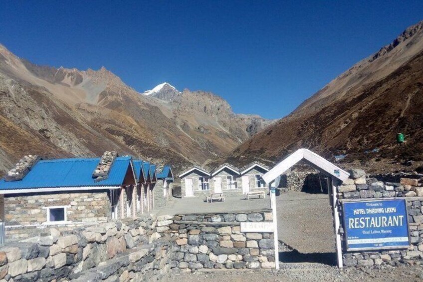 Annapurna Circuit Trek in Nepal (9 Days) 4