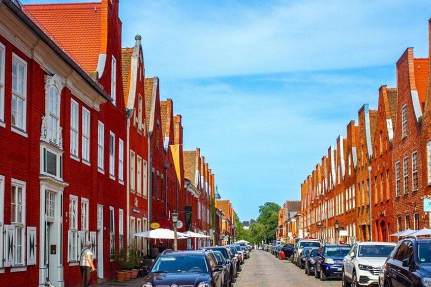 From Berlin: Potsdam Highlights & Sanssouci half day Walking Tour 2