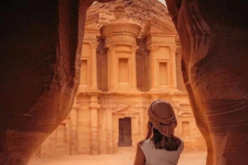 Full Day Petra and Wadi Rum Private Guided Tour 3