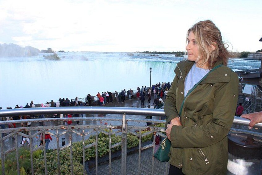 Niagara Falls Canada Guided Walking Tour With Boat Cruise 2