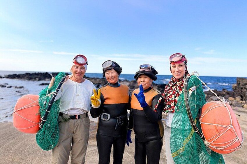 Jeju WestSouth Day Tour: Haenyeo Experience, Mt. Halla & UNESCO 1
