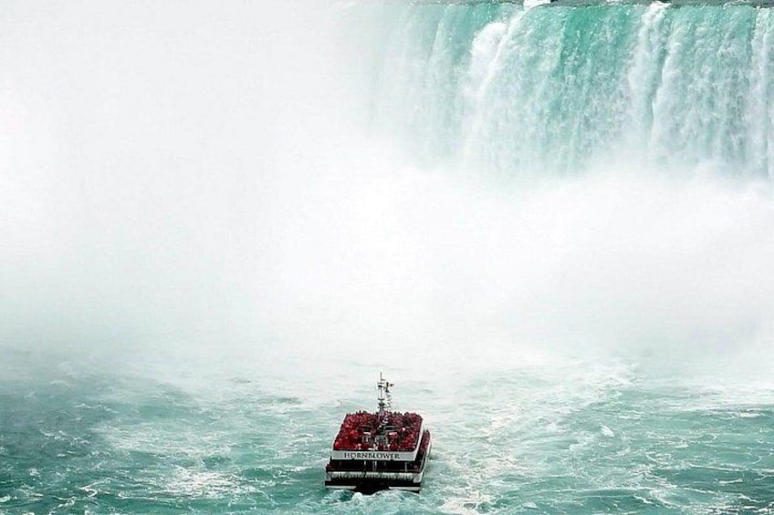 Niagara Falls: Boat Cruise, Journey Behind Falls, & Skylon Tour 3