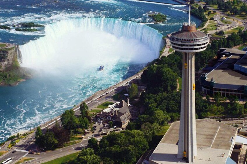 Niagara Falls: Boat Cruise, Journey Behind Falls, & Skylon Tour 2