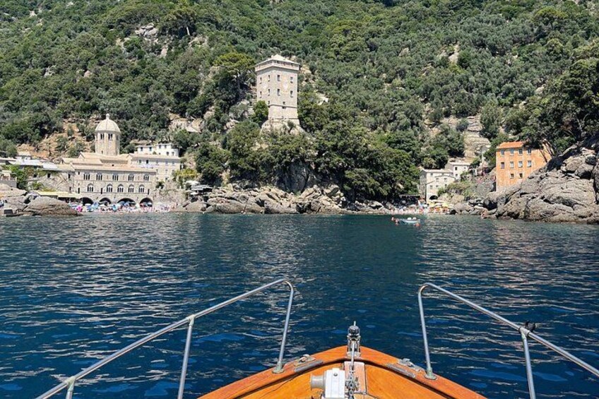 Private boat tour in the Tigullio and in the Portofino area 4