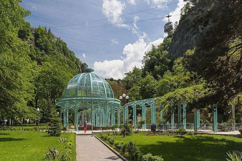 Southern Georgia Vardzia, Rabati and Borjomi Discovery 5