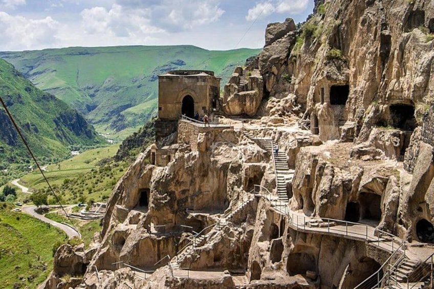 Southern Georgia Vardzia, Rabati and Borjomi Discovery 1
