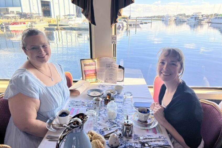 St. Johns River High-Tea Cruise Tour in Sanford 4