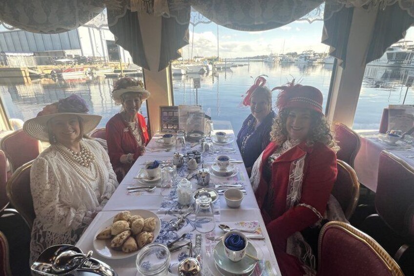 St. Johns River High-Tea Cruise Tour in Sanford 2