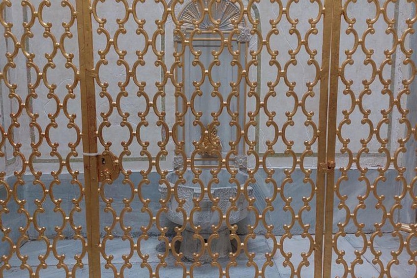 Sultan's Bath in Harem of topkapı Palace Museum 2