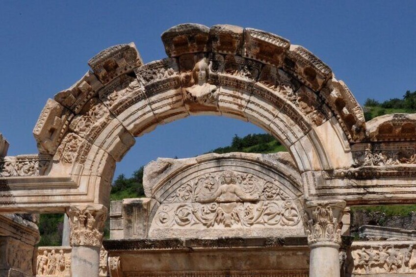 Private Bodrum to Ephesus Tour with Virgin Mary House