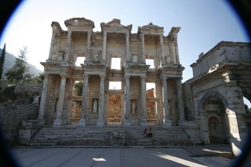 Private Bodrum to Ephesus Tour with Virgin Mary House