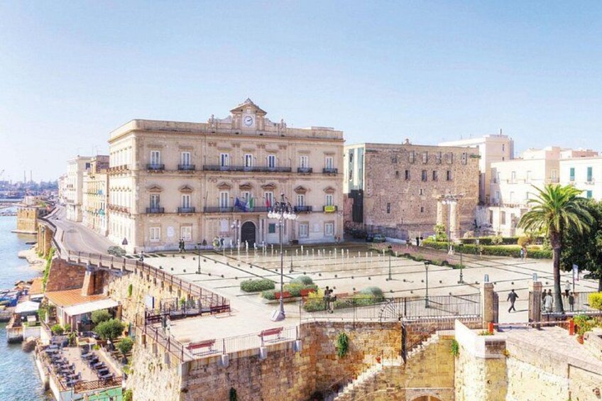 Taranto Walking Tour with Audio and Written Guide by a Local 1