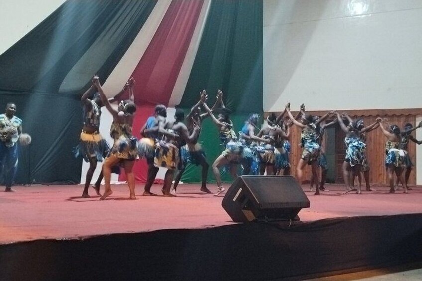 Half Day Cultural Tour to Bomas of Kenya 4