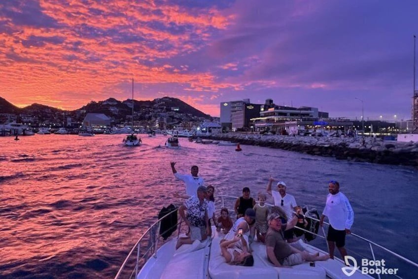 Private Cabo Sunset Yacht Tour: Dinner, Drinks & Arch 1-20 ppl 3
