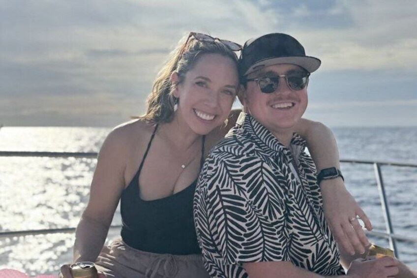 Private Cabo Sunset Yacht Tour: Dinner, Drinks & Arch 1-20 ppl 1