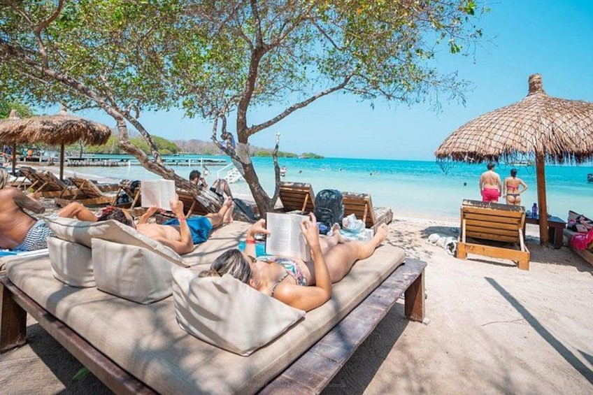 Cartagena's Rosario Islands 5-Site Boat Tour with Lunch & Snorkel 2