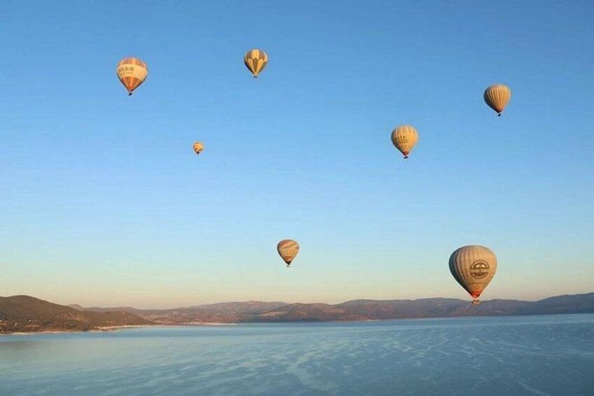 Salda Lake and Hot Air Balloon Tour in Salda 2