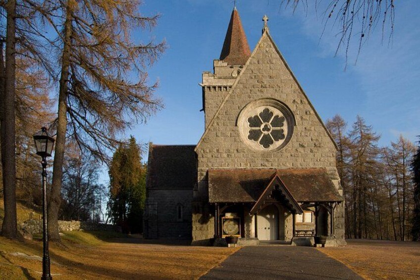 Crathie Kirk 4