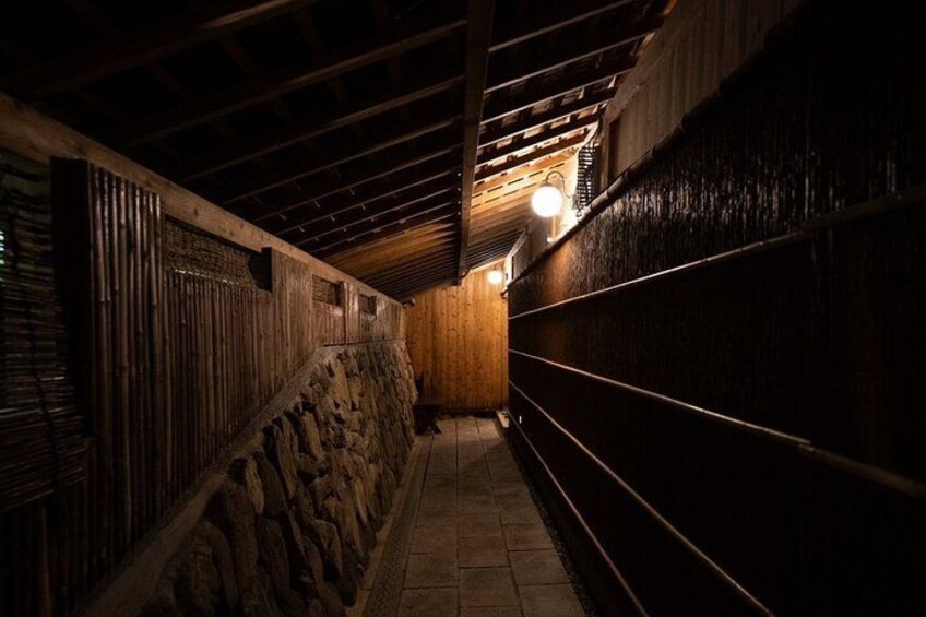Tattoo-Friendly Kurama Onsen Cultural Guided Tour 3