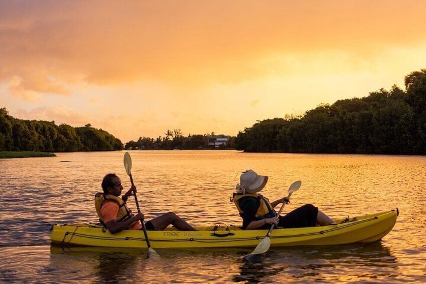 Guided Sunset Kayak Tour in Mauritius 4