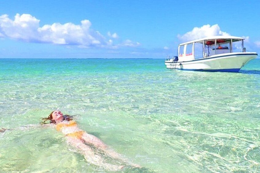 Ishigaki Phantom Island Snorkeling Taketomi Island Sightseeing 4