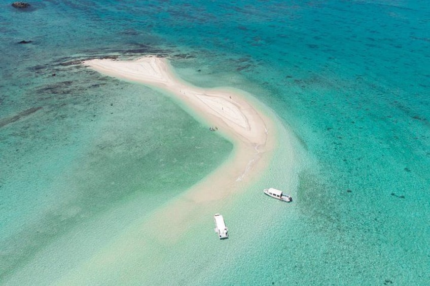 Ishigaki Phantom Island Snorkeling Taketomi Island Sightseeing 2