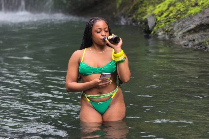 Tropical Adventure, concord falls, monkeys, hot spring mud bath 2