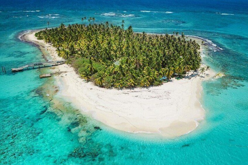 Aerial view of the most important key of san andres 2