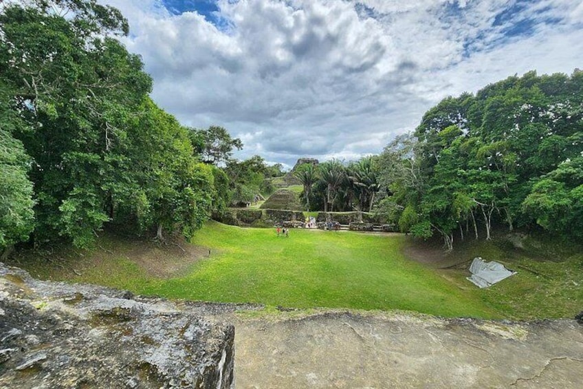 Xunantunich Mayan and Blue Hole Tour from Hopkins 4