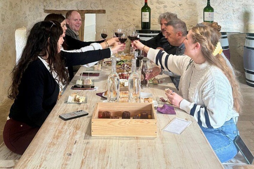 Saint-Émilion & Pomerol Wine Tour: Tastings, Lunch & WSET Guide 3