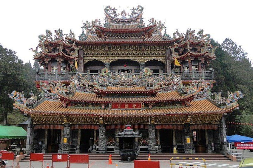 Fenqihu Old Street & Alishan | Exclusive Complimentary Day Tour 3