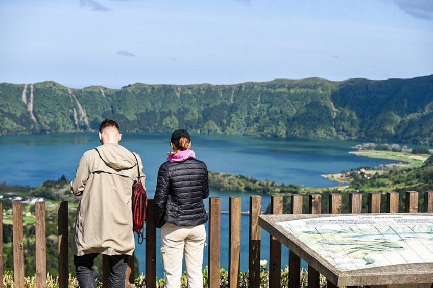 Half-Day Tour of the Seven Cities on San Miguel Island 3