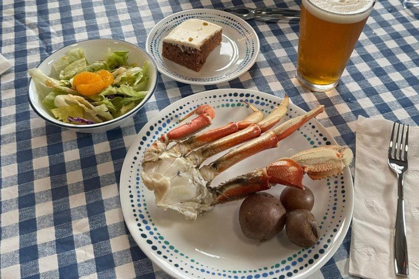 Alaska Crab Feast 1