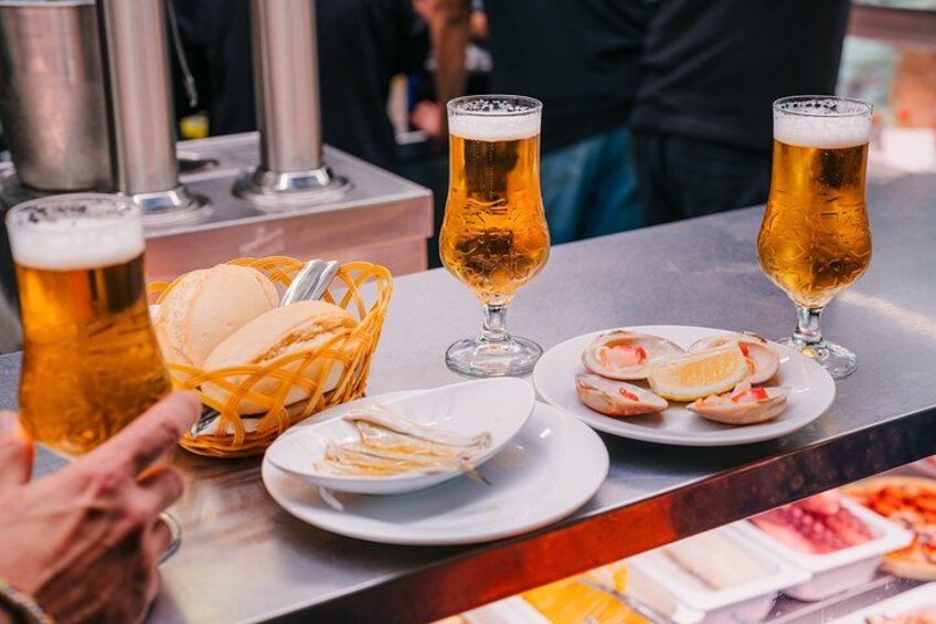 Madrid Food Tour: Tapas, Drinks and Delights with a Local 2