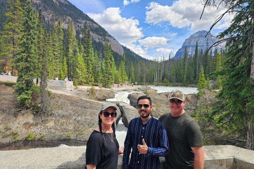 Full Day Private Tour Banff/Yoho Moraine Customized Sightseeing 5