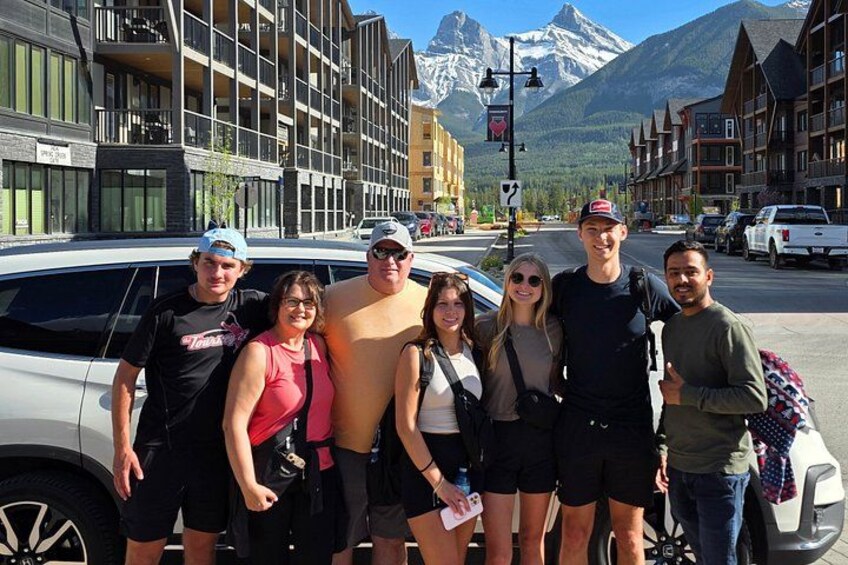 Full Day Private Tour Banff/Yoho Moraine Customized Sightseeing 2