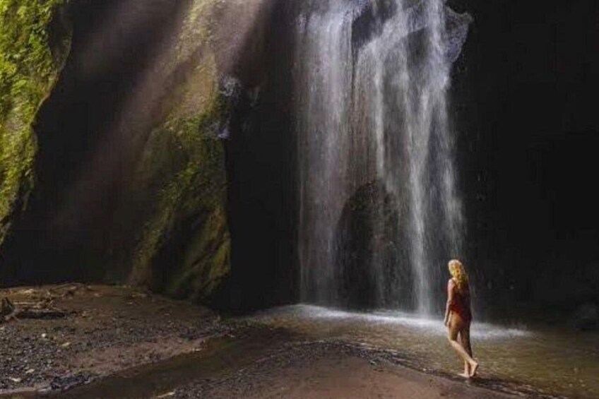 Purification Ceremony, Kehen Temple and Goa Raja Waterfall Tour 3