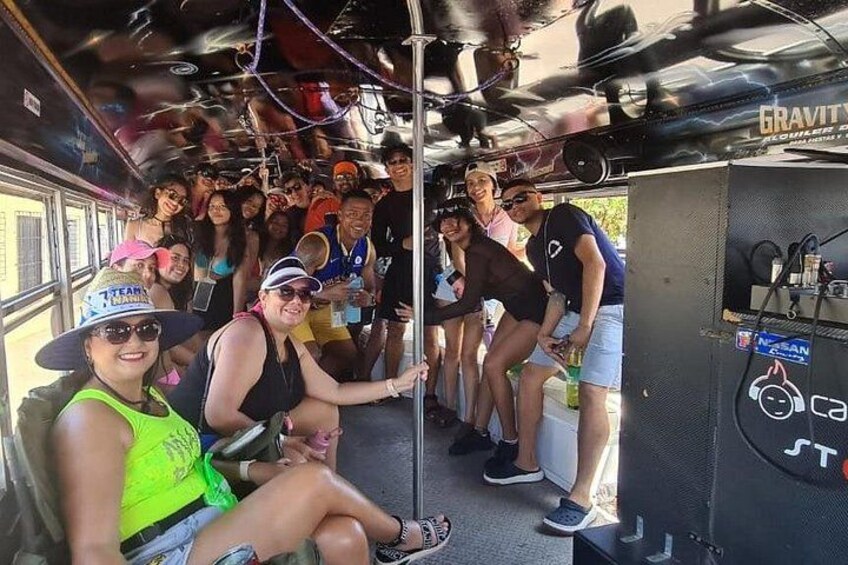 Party on Wheels Bus Tour of Panama City 3