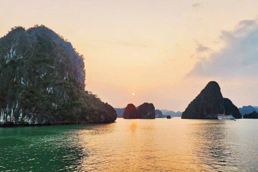 Shore Excursion Explore Ha Long bay from Ha Long Port 2