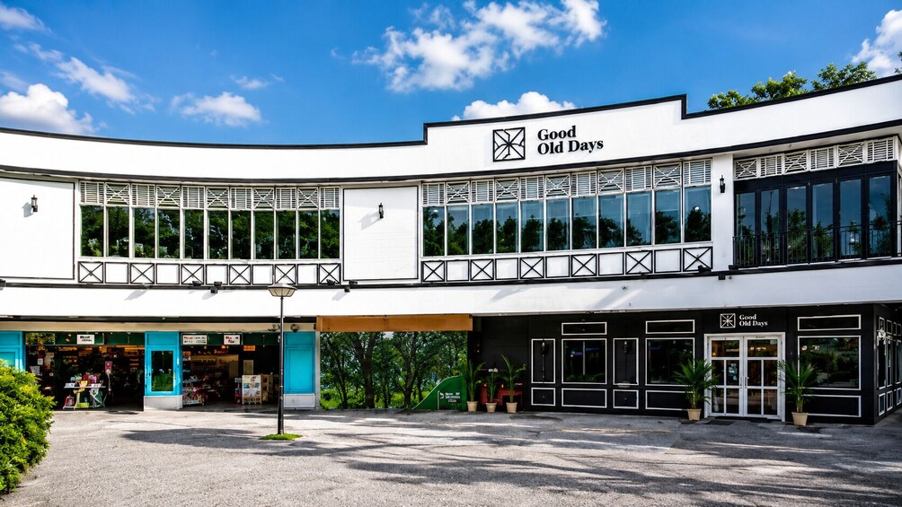 Singapore Good Old Days Meals Packages 2