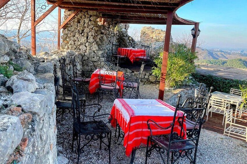 Petrela Castle 1