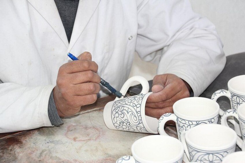 Interactive Pottery Painting and Zellige Mosaic Workshop in Fes 3