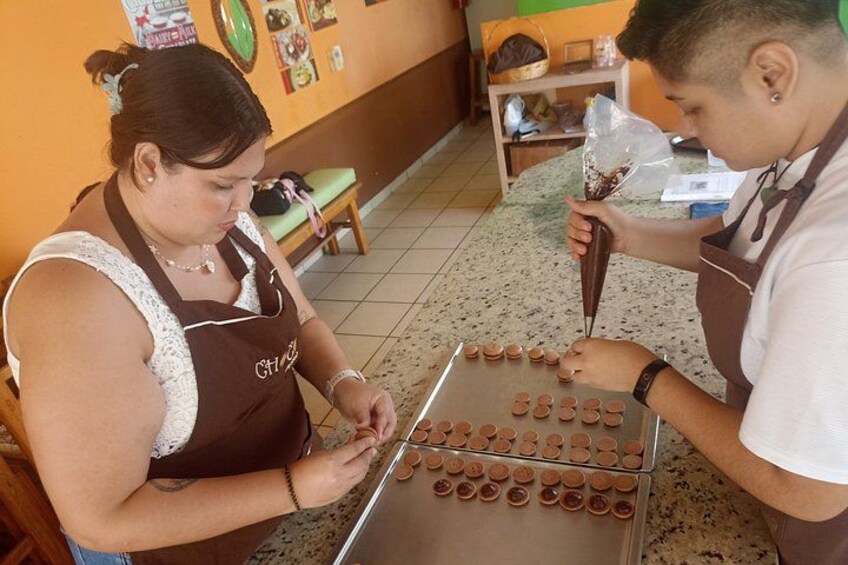 Chocolate Macarons Workshop in Puerto Vallarta 3