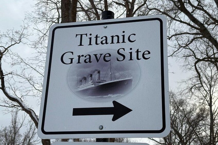 Titanic Grave 3