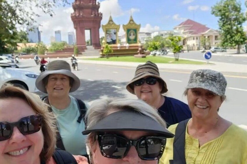 Full Day Tour In Phnom Penh City 4