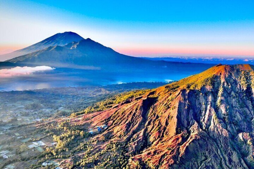 Mount Batur trekking with Breakfast and Hotel Pick Up