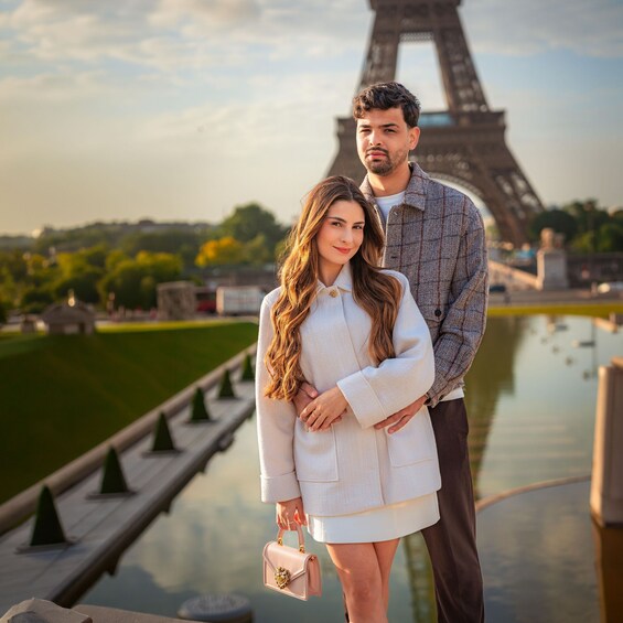 Paris: Professional Photoshoot with the Eiffel Tower 1